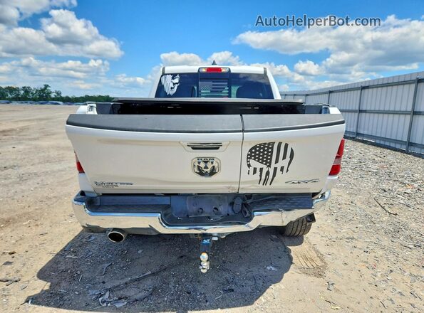 1C6SRFHT8LN285982 2020 RAM 1500 White უკანა ხედი