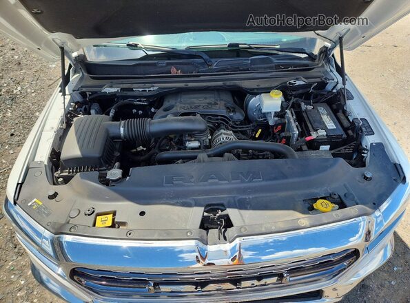 1C6SRFHT8LN285982 2020 RAM 1500 White უკანა სალონის ხედი