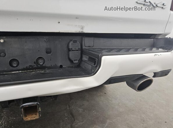 1C6SRFHT9KN603820 2019 RAM 1500 Белый 