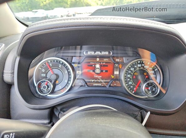 1C6SRFJM1NN237925 2022 RAM 1500 Серый Вид щитка приборов