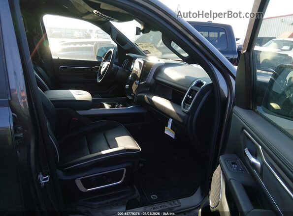 1C6SRFJP2TN309836 2026 RAM 1500 Gray Front interior view