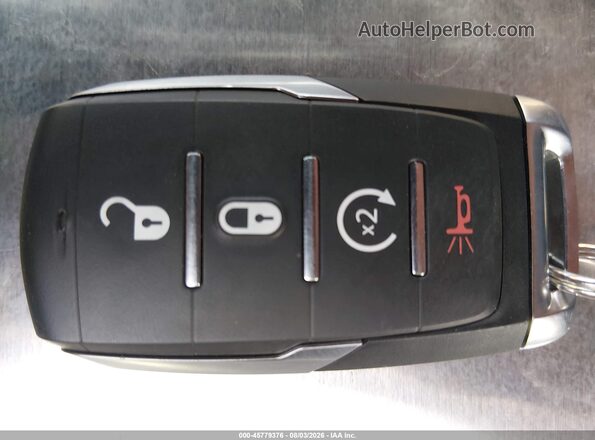 1C6SRFJP2TN309836 2026 RAM 1500 Gray Dashboard view