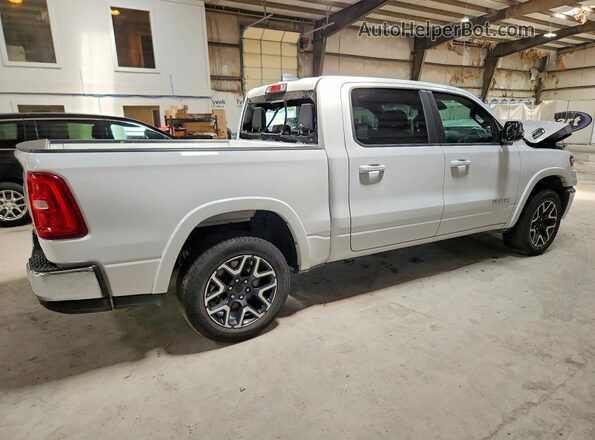 1C6SRFJP4TN368998 2026 RAM 1500 White Задня права чверть