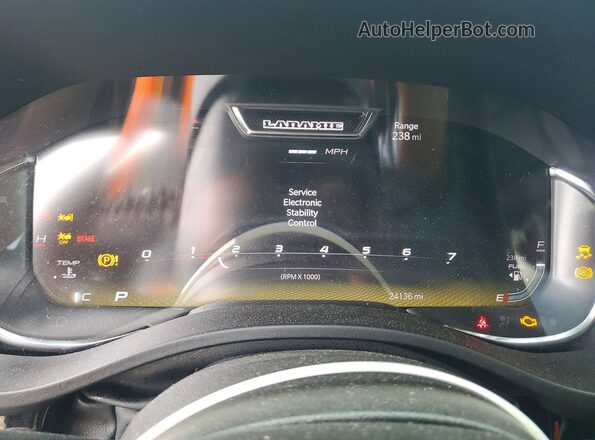 1C6SRFJP5SN683761 2025 RAM 1500 Black Вид щитка приладів