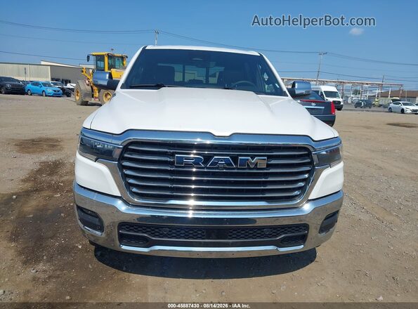 1C6SRFJP6TN307233 2026 RAM 1500 White Widok zestawu wskaźników