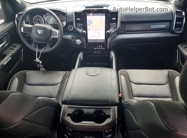 1C6SRFJP8SN546815 2025 RAM 1500 White Dashboard view