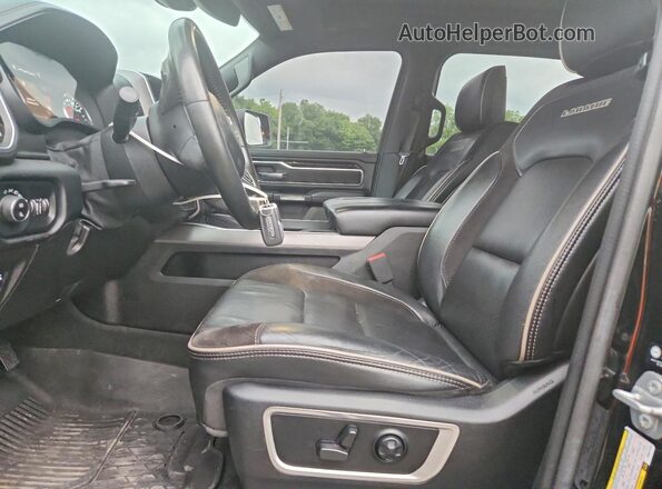 1C6SRFJT0MN617229 2021 RAM 1500 Black Вид салону спереду