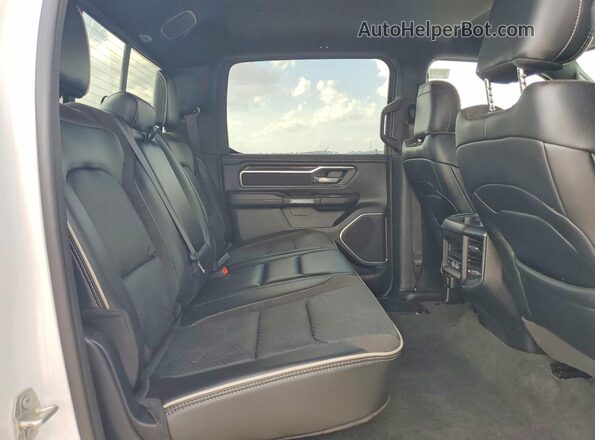 1C6SRFJT0RN149378 2024 RAM 1500 Белый Вид задних сидений