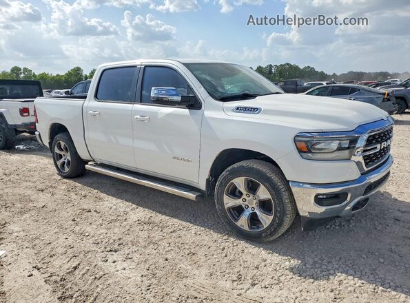 1C6SRFJT0RN149378 2024 RAM 1500 Белый Передняя правая четверть
