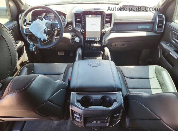 1C6SRFJT1RN211063 2024 RAM 1500 White Dashboard view