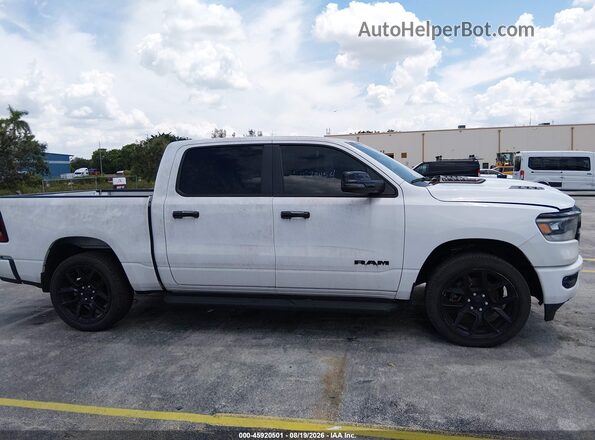 1C6SRFJT2PN541596 2023 RAM 1500 White Սալոնի հետևի տեսք