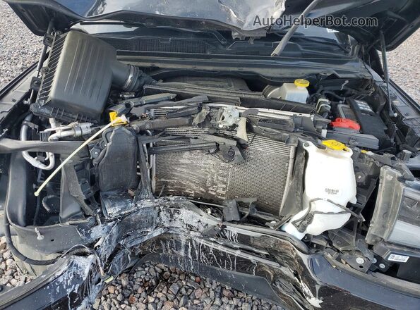 1C6SRFJT2PN639799 2023 RAM 1500 Black უკანა სალონის ხედი