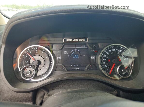1C6SRFJT3KN653932 2019 RAM 1500 Burgundy Вид щитка приладів