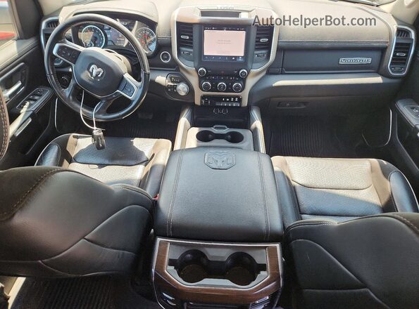 1C6SRFJT5NN282373 2022 RAM 1500 Белый Вид панели приборов