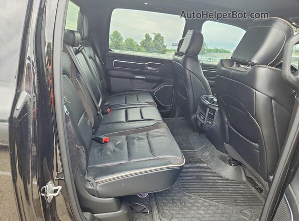 1C6SRFJT7PN587540 2023 RAM 1500 Black უკანა სალონის ხედი