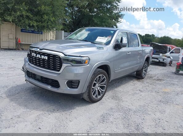 1C6SRFKP6SN702879 2025 RAM 1500 Серебряный Передняя левая четверть