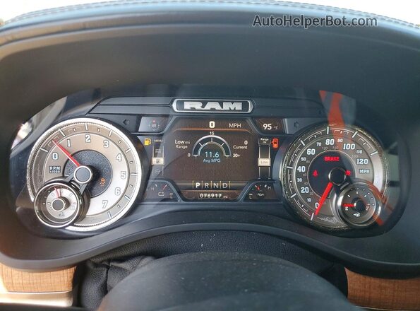 1C6SRFKT2NN239799 2022 RAM 1500 White Instrument cluster view