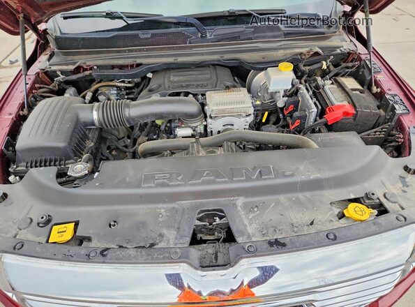 1C6SRFKT7NN167403 2022 RAM 1500 Burgundy Rear interior view