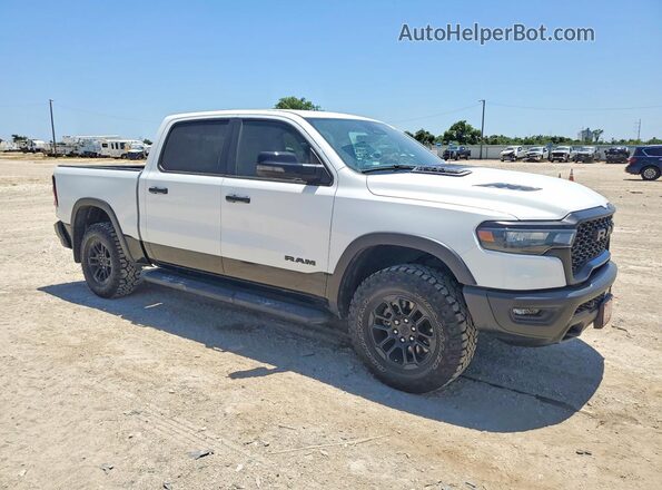 1C6SRFLP8SN736868 2025 RAM 1500 White Передня права чверть