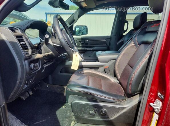 1C6SRFLPXSN708134 2025 RAM 1500 Red Vista interior delantera