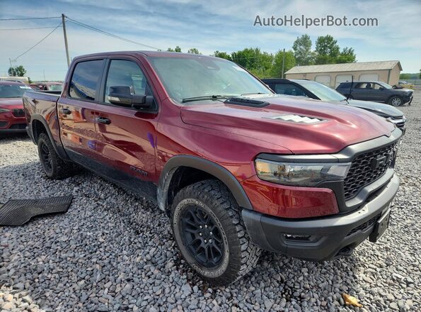 1C6SRFLPXSN708134 2025 RAM 1500 Red Delantero derecho