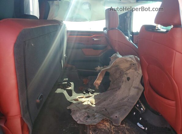 1C6SRFLT0MN600282 2021 RAM 1500 Silver Vista de los asientos traseros