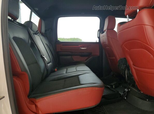 1C6SRFLT2LN230015 2020 RAM 1500 White Rear seats view