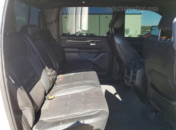1C6SRFLT2LN381064 2020 RAM 1500 White უკანა სავარძლების ხედი