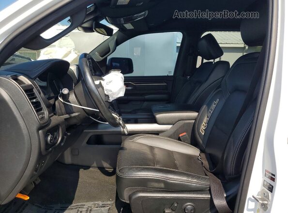 1C6SRFLT4PN520665 2023 RAM 1500 White Vista interior delantera