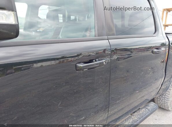 1C6SRFLT8KN915523 2019 RAM 1500 Black Front view