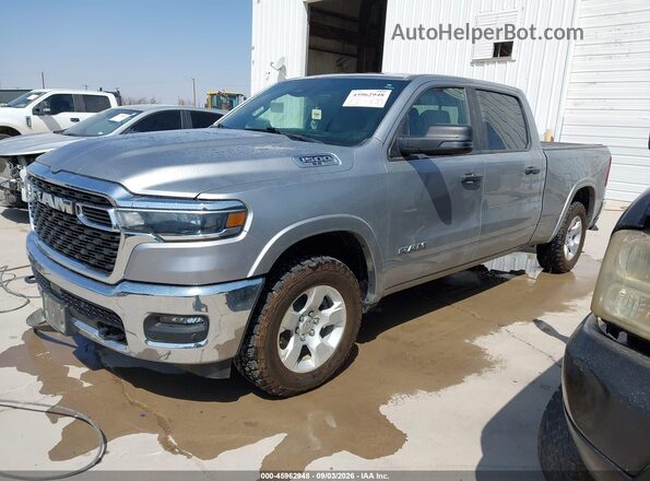 1C6SRFMP3SN637969 2025 RAM 1500 Silver Przód lewy