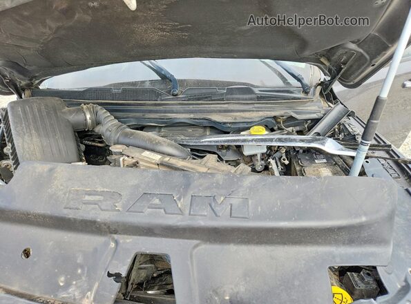 1C6SRFMT5KN799082 2019 RAM 1500 Черный Вид подкапотного пространства