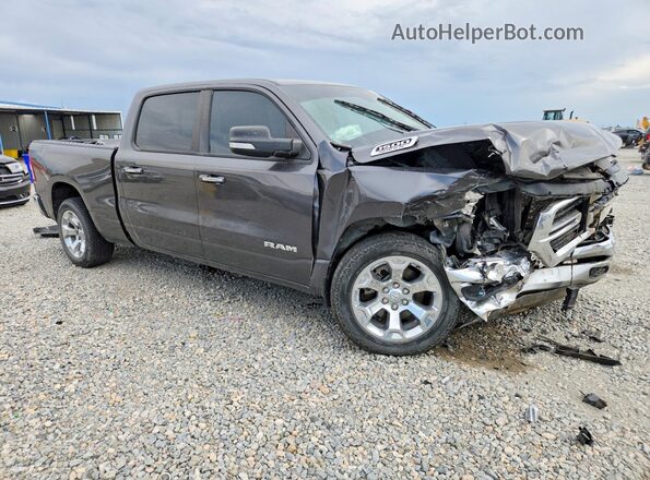 1C6SRFMT5KN799082 2019 RAM 1500 Черный Передняя правая четверть