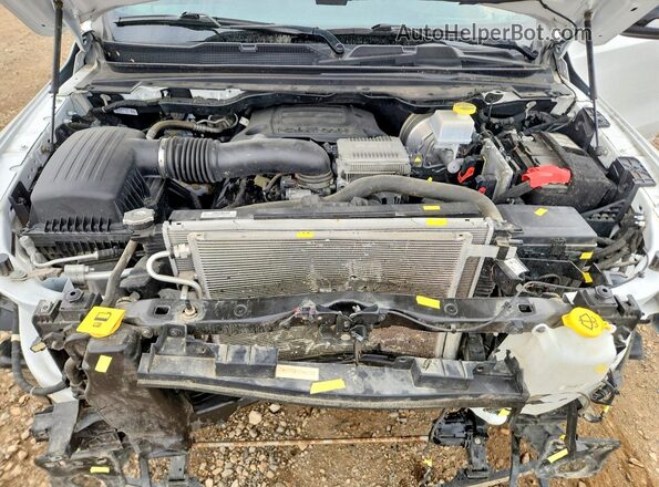 1C6SRFPT4MN812080 2021 RAM 1500 White Widok wnętrza z tyłu
