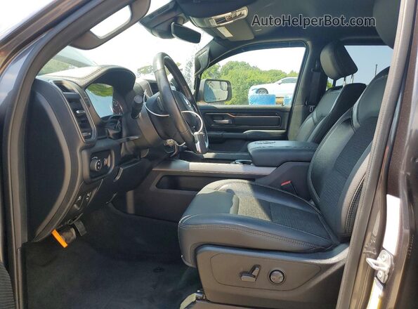 1C6SRFVT5NN271092 2022 RAM 1500 Charcoal Front interior view