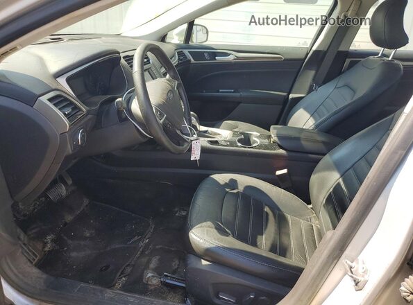 1FA6P0HD2G5108149 2016 FORD FUSION Silver Widok wnętrza z przodu