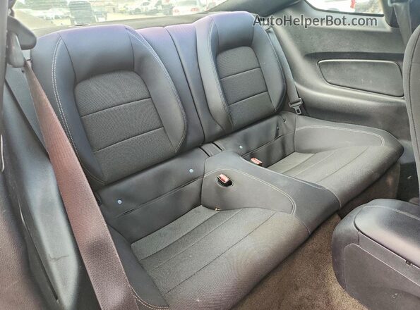 1FA6P8AM3H5231162 2017 FORD MUSTANG Black Rear seats view