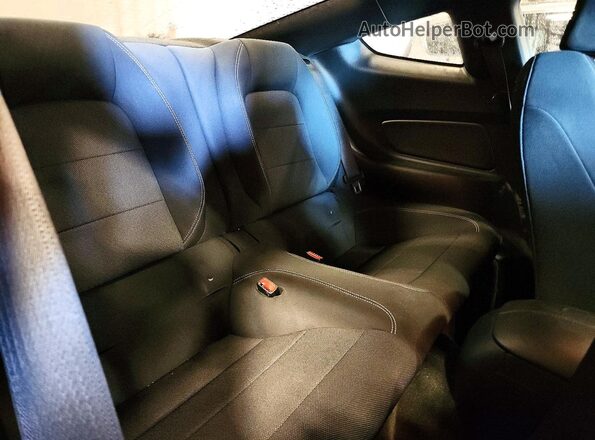 1FA6P8AM3H5333027 2017 FORD MUSTANG Black Vista de los asientos traseros