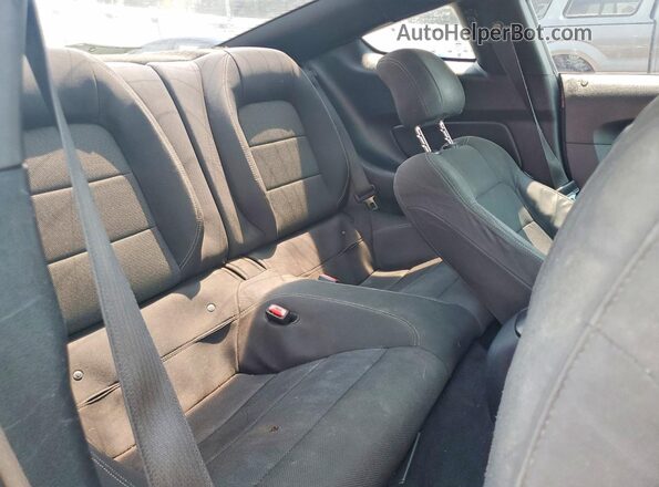 1FA6P8AM6G5326006 2016 FORD MUSTANG Gray Rear seats view