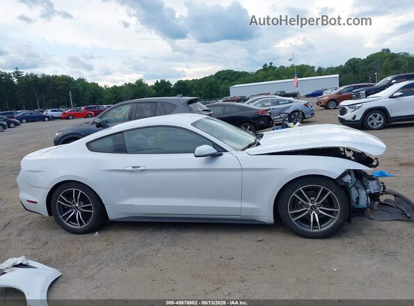 1FA6P8AM7G5277124 2016 FORD MUSTANG White უკანა სალონის ხედი