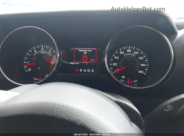 1FA6P8AM7G5280928 2016 FORD MUSTANG Red Widok tylnych siedzeń