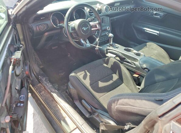 1FA6P8AM8H5304705 2017 FORD MUSTANG Gray Dashboard view