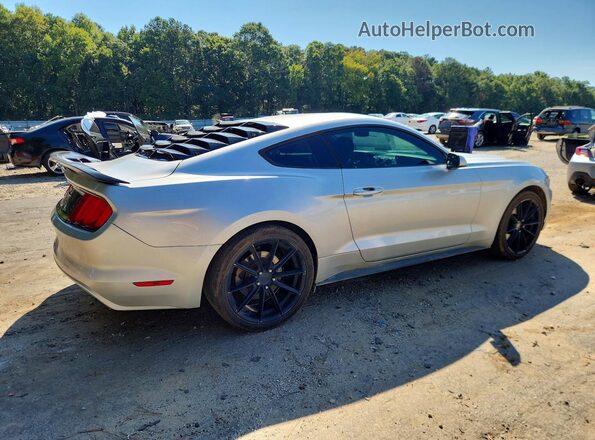 1FA6P8AM9G5250667 2016 FORD MUSTANG Silver Vista trasera