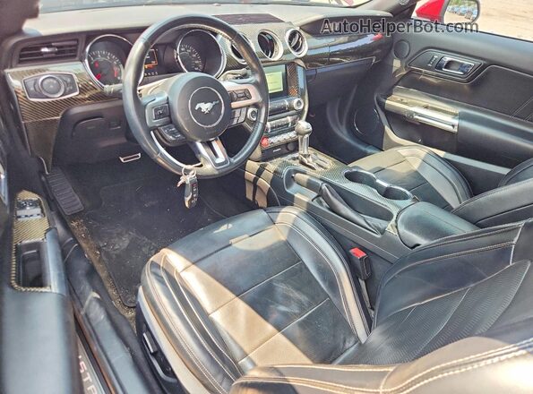 1FA6P8CF0G5229155 2016 FORD MUSTANG Красный Вид панели приборов