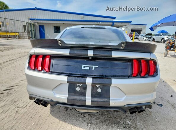 1FA6P8CF0K5105735 2019 FORD MUSTANG Silver უკანა ხედი