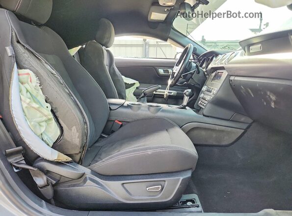 1FA6P8CF0K5105735 2019 FORD MUSTANG Silver წინა სალონის ხედი