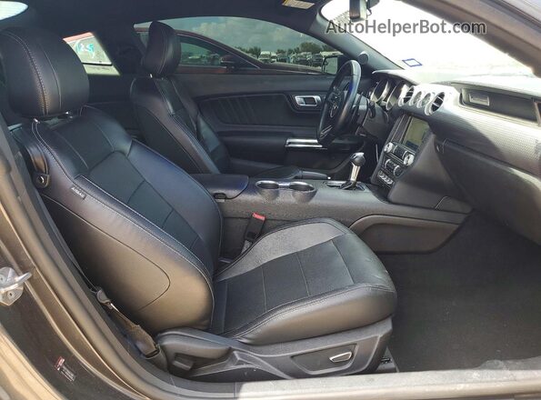 1FA6P8CF0K5174988 2019 FORD 200 Gray Widok tylnych siedzeń