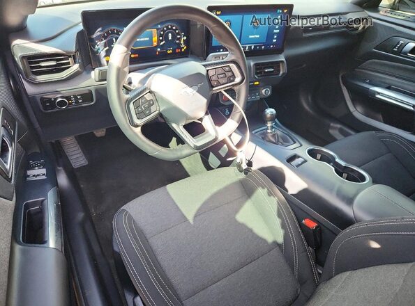 1FA6P8CF0T5401193 2026 FORD MUSTANG Blue Առջևի վահանակի տեսք