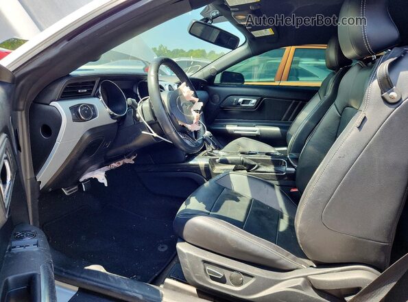 1FA6P8CF2G5255871 2016 FORD MUSTANG Silver წინა სალონის ხედი