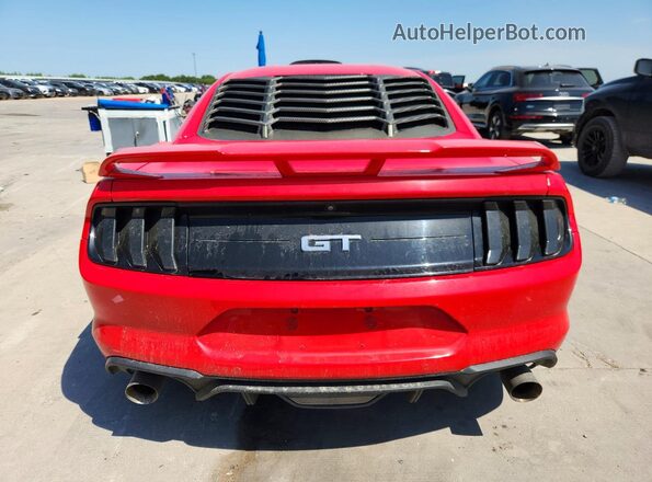 1FA6P8CF2J5120719 2018 FORD MUSTANG Red Widok z tyłu